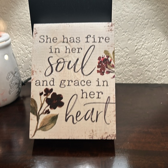 Meet your Posher, Carol - Picture 3 of 16